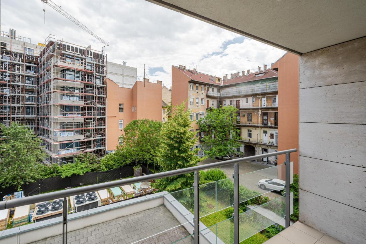 White Cascade Realty Apartment Budapest Eksteriør billede