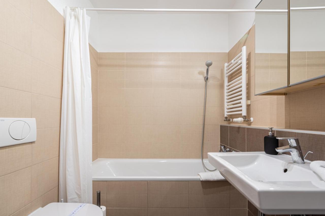 White Cascade Realty Apartment Budapest Eksteriør billede